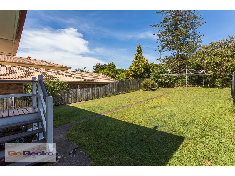 32 Shaftesbury Street, Tarragindi QLD 4121