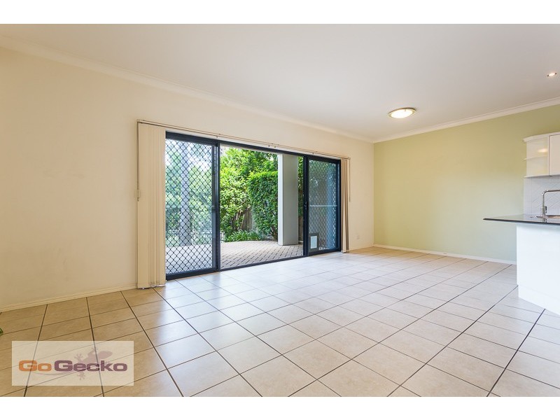 4/17 Tick Street, Mount Gravatt East QLD 4122