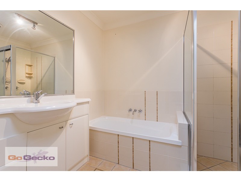 4/17 Tick Street, Mount Gravatt East QLD 4122