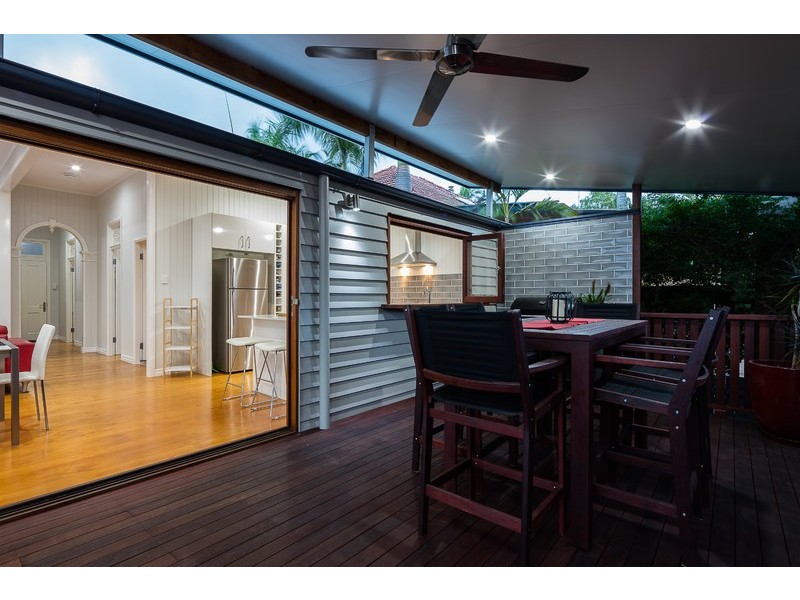 38 Young Street, Annerley QLD 4103