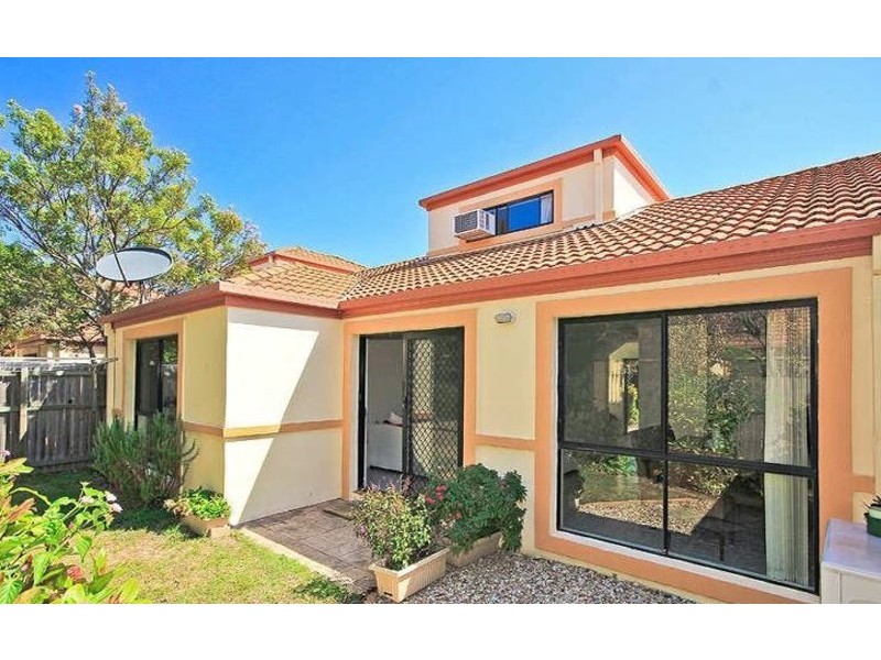 23/74 Plaza Sreet, Wynnum West QLD 4178