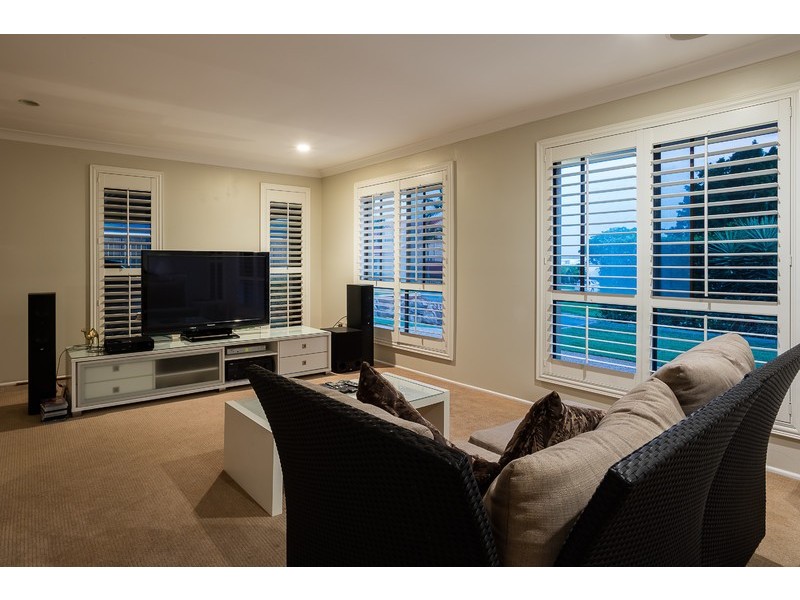 15 Caringbah Street, Wakerley QLD 4154