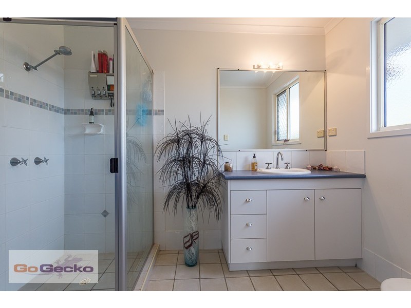 14/8 Zahner Place, Manly West QLD 4179