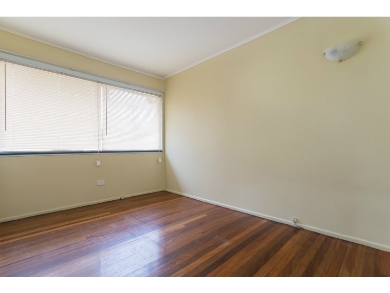 146 Newnham Road, Mount Gravatt East QLD 4122