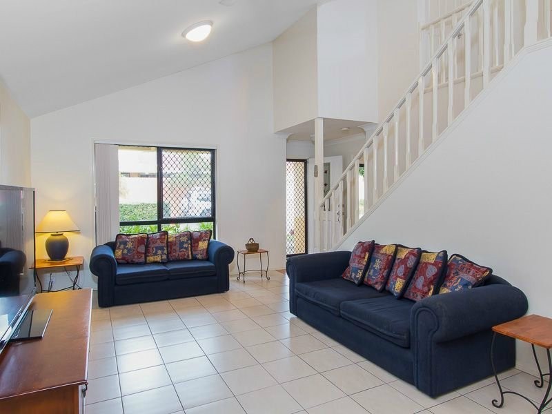 110 Scrub Road, Carindale QLD 4152