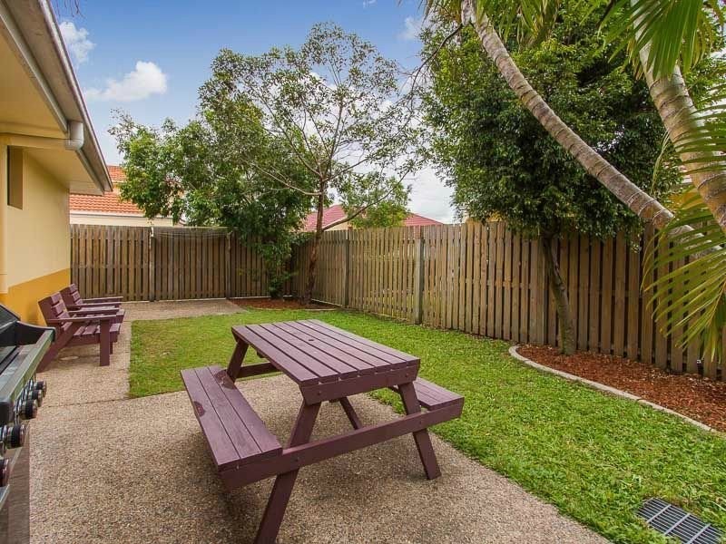 110 Scrub Road, Carindale QLD 4152