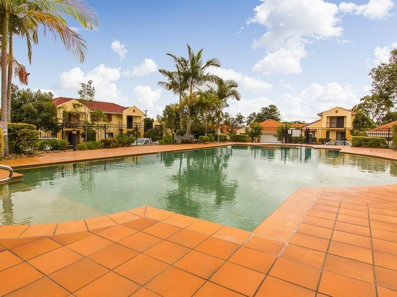 110 Scrub Road, Carindale QLD 4152