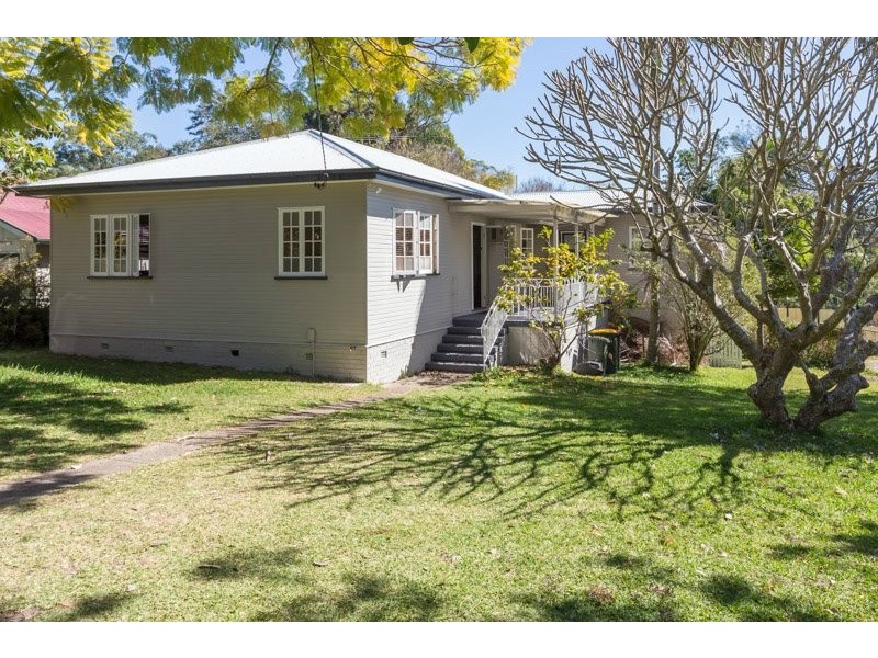 41 Palm Avenue, Holland Park West QLD 4121