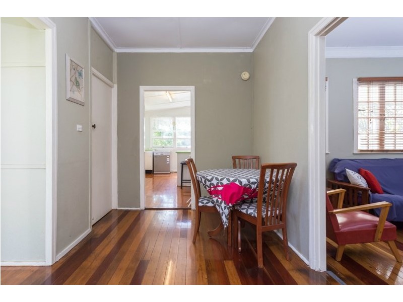 41 Palm Avenue, Holland Park West QLD 4121