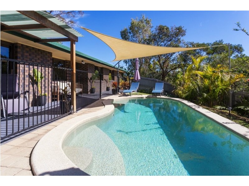 5 Surveyor Street, Seventeen Mile Rocks QLD 4073