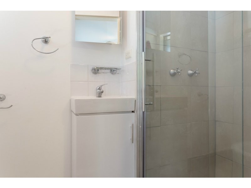 5 Surveyor Street, Seventeen Mile Rocks QLD 4073