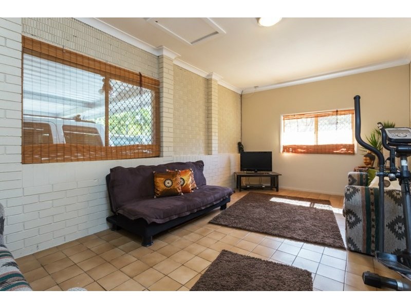 5 Surveyor Street, Seventeen Mile Rocks QLD 4073