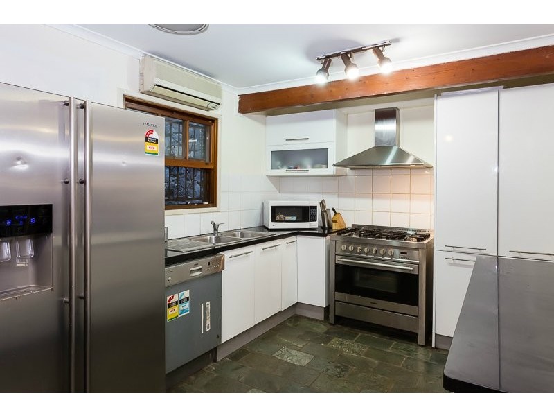 2a Dukinfield Street, Bowen Hills QLD 4006