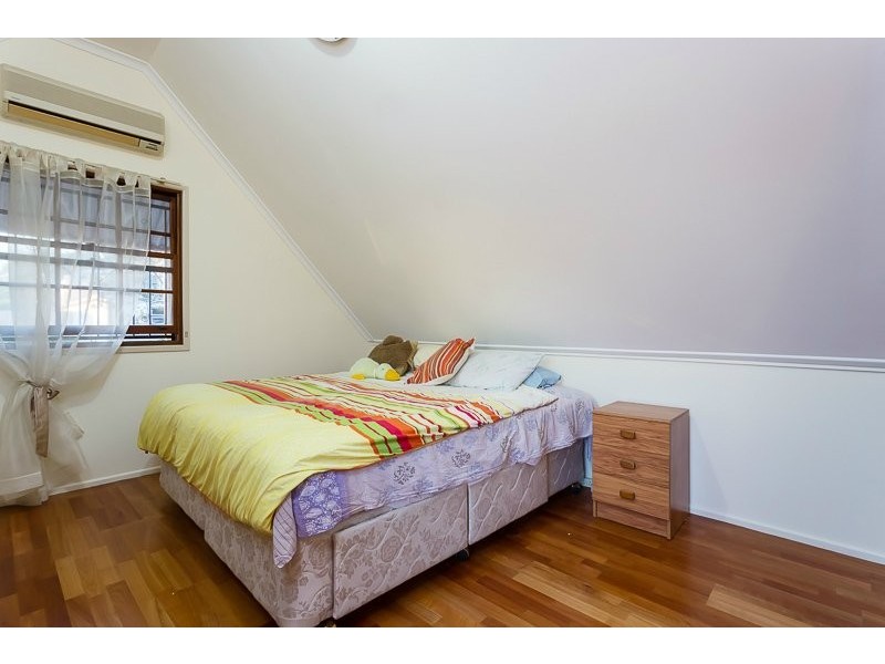 2a Dukinfield Street, Bowen Hills QLD 4006