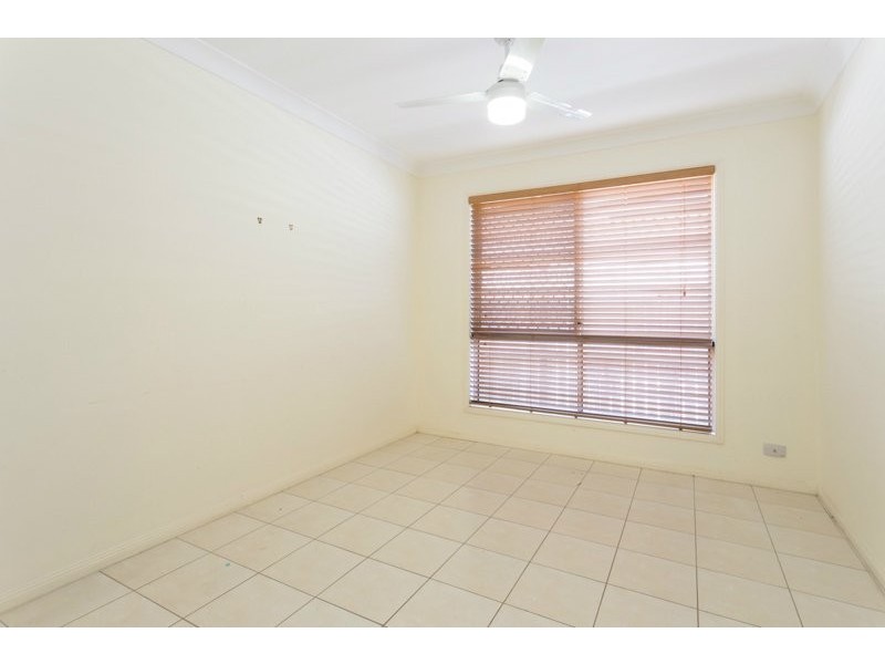 70 London Street, Eight Mile Plains QLD 4113