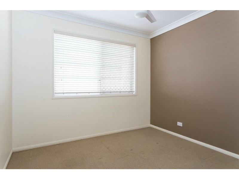 70 London Street, Eight Mile Plains QLD 4113