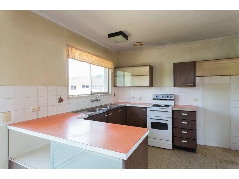 74 Granadilla Street, Macgregor QLD 4109