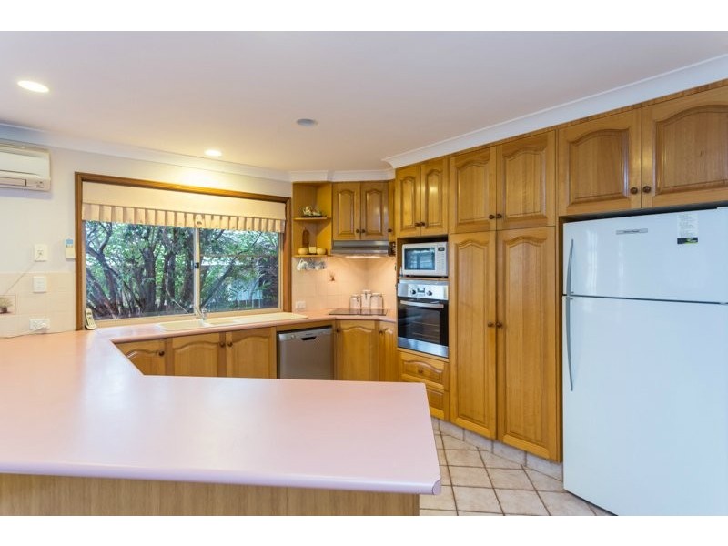 4 Oprah Place, Belmont QLD 4153