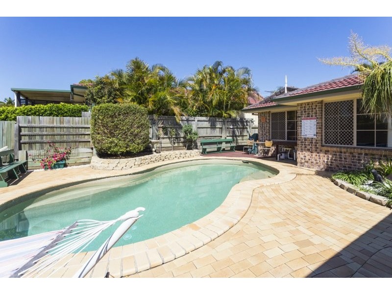 4 Oprah Place, Belmont QLD 4153