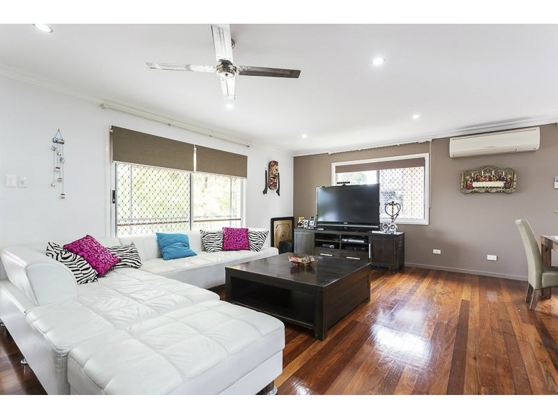 145 Greenmeadow Road, Mansfield QLD 4122