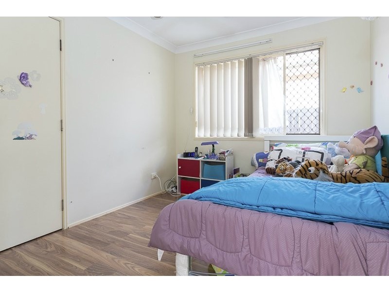 25 Macknish Cr, Coopers Plains QLD 4108