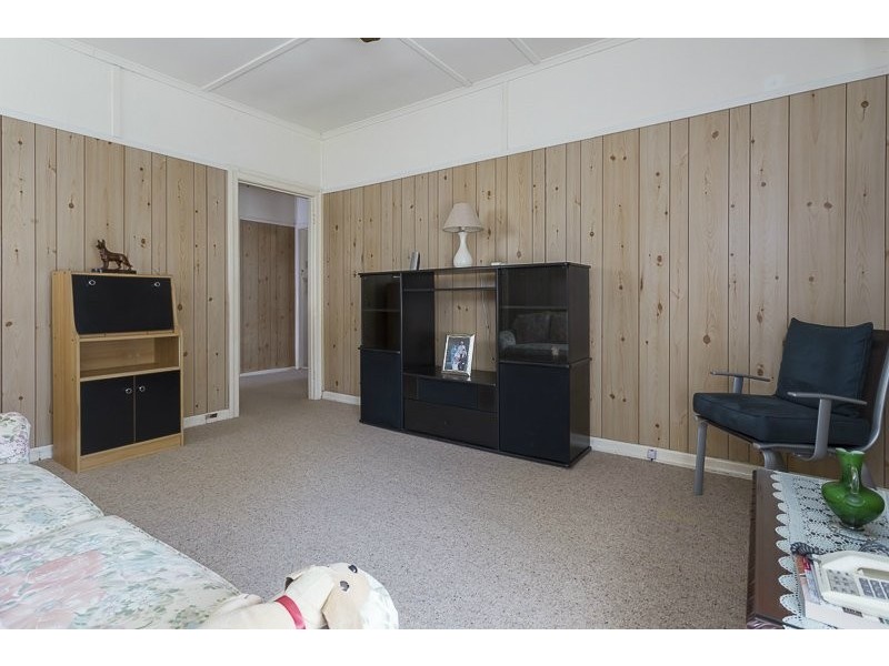 55 Digby Street, Holland Park QLD 4121