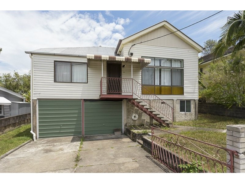 11 Newdegate Street, Greenslopes QLD 4120