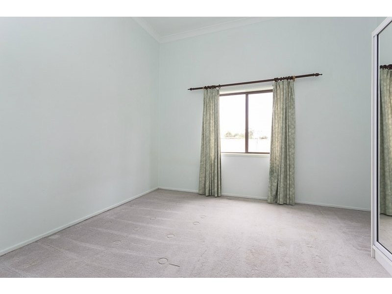 11 Newdegate Street, Greenslopes QLD 4120