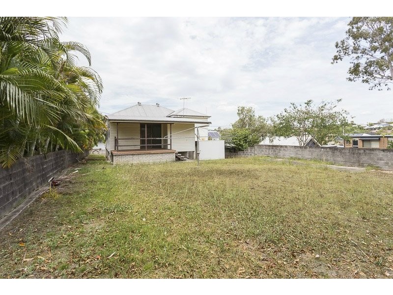 11 Newdegate Street, Greenslopes QLD 4120