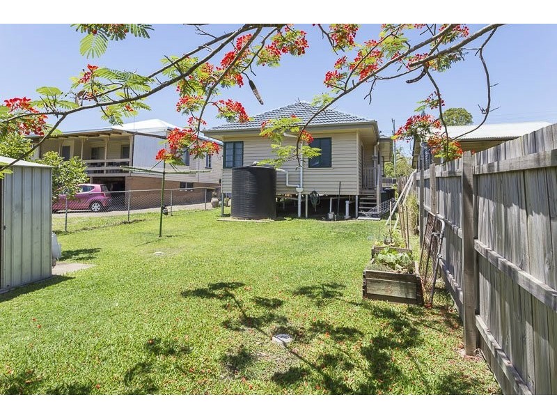 27 Dartmouth Street, Coopers Plains QLD 4108