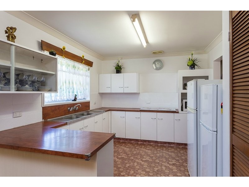 4 Parkway Street, Macgregor QLD 4109