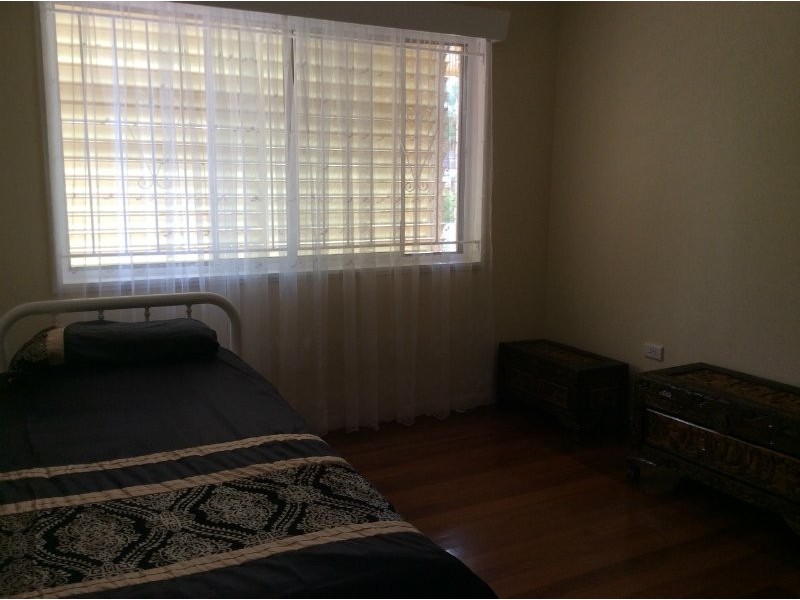 4 Parkway Street, Macgregor QLD 4109