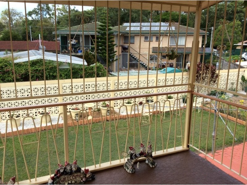 4 Parkway Street, Macgregor QLD 4109