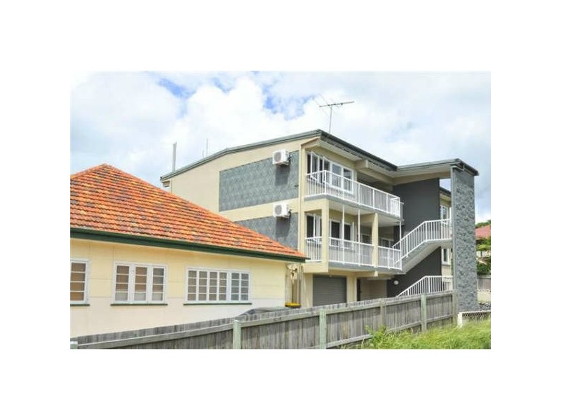 4/845 Logan Road, Holland Park West QLD 4121