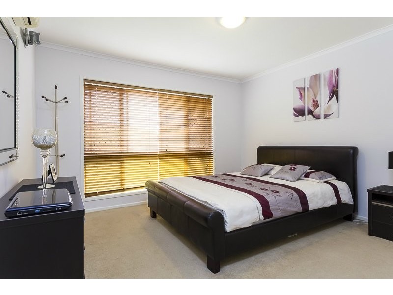 11 Martense Street, Wishart QLD 4122