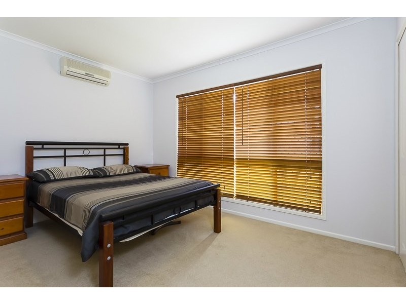 11 Martense Street, Wishart QLD 4122