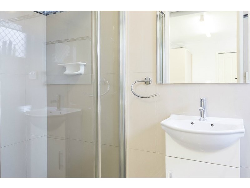 11 Martense Street, Wishart QLD 4122