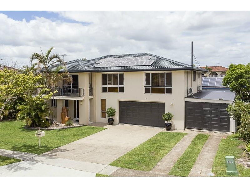 11 Martense Street, Wishart QLD 4122