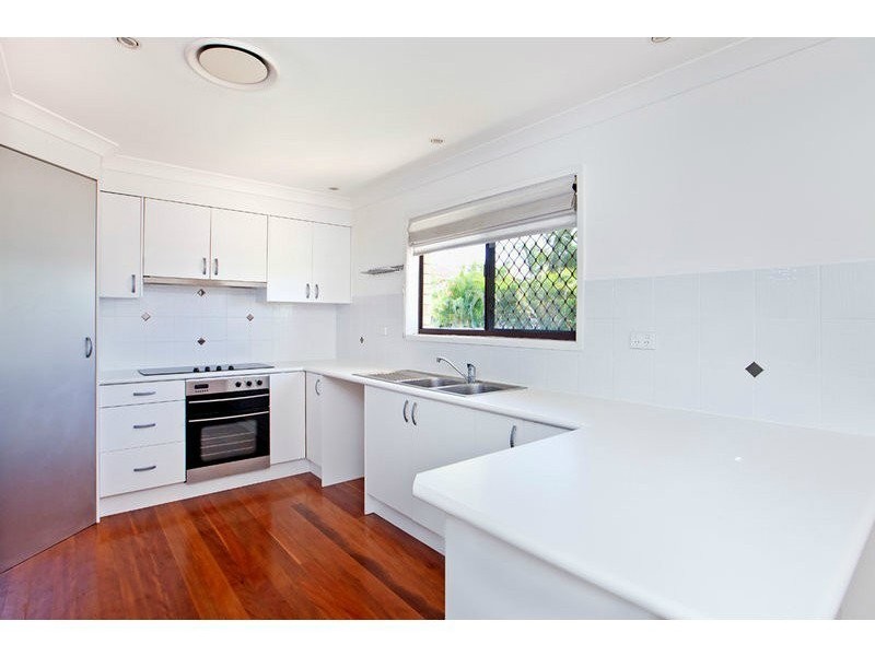 18 Martense Street, Wishart QLD 4122