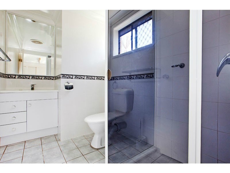 18 Martense Street, Wishart QLD 4122