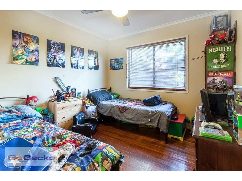 14 Dellwood Street, Nathan QLD 4111