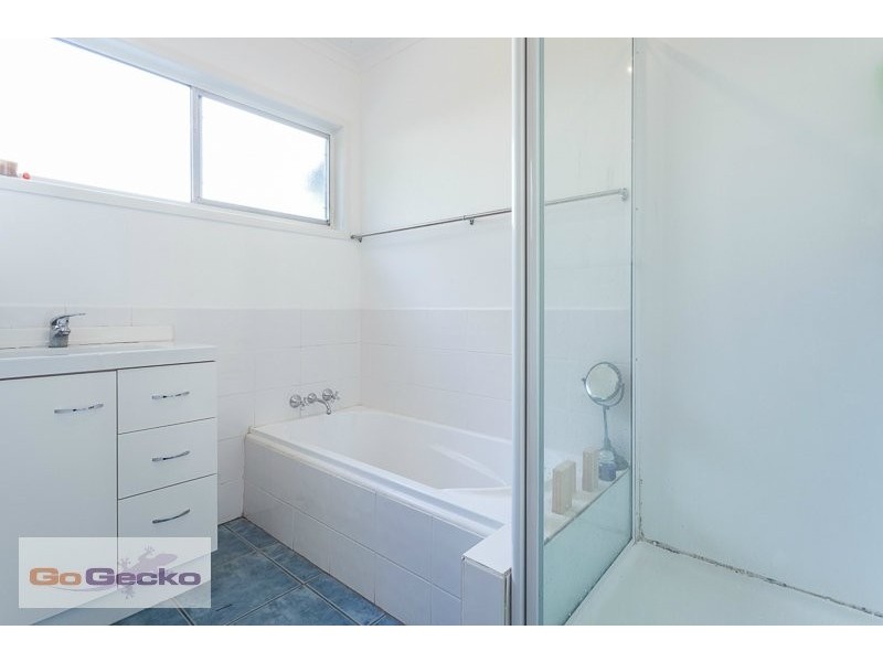 14 Dellwood Street, Nathan QLD 4111