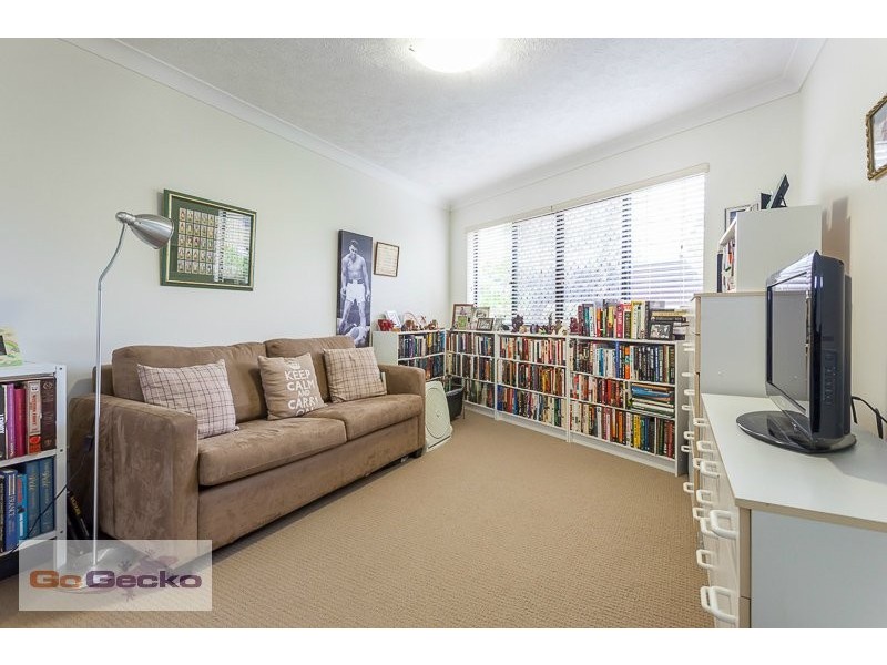 2/35 Hamilton Road, Moorooka QLD 4105