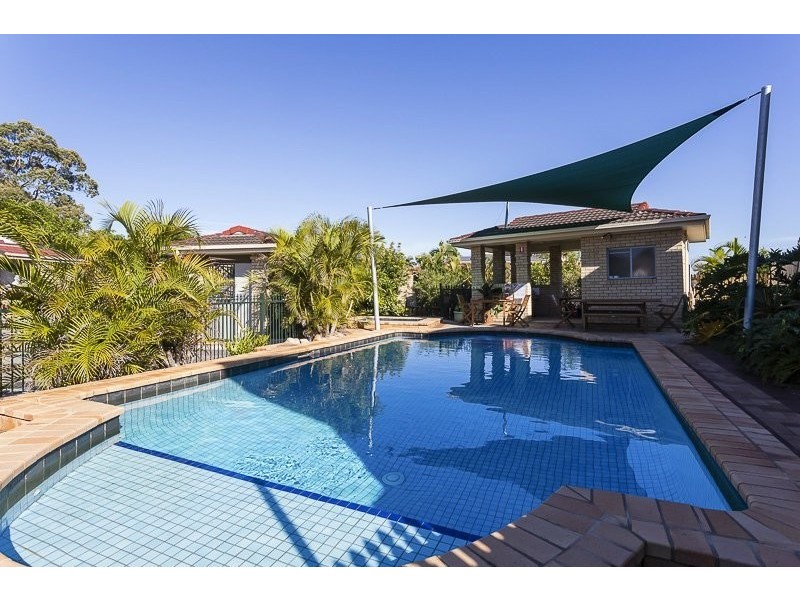 18/10 Lawrence Close, Robertson QLD 4109