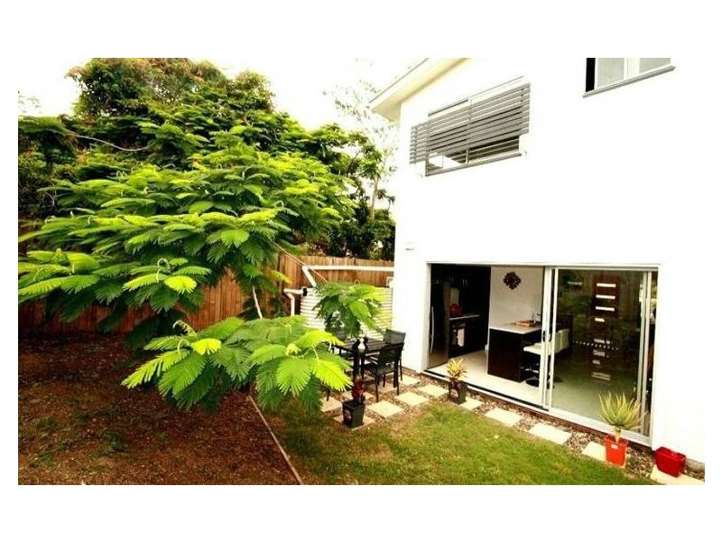 2/90 Hansen Street, Moorooka QLD 4105