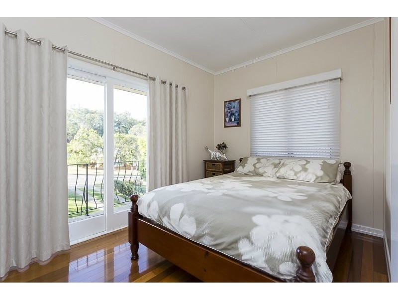 111 Beverley Hills Street, Moorooka QLD 4105