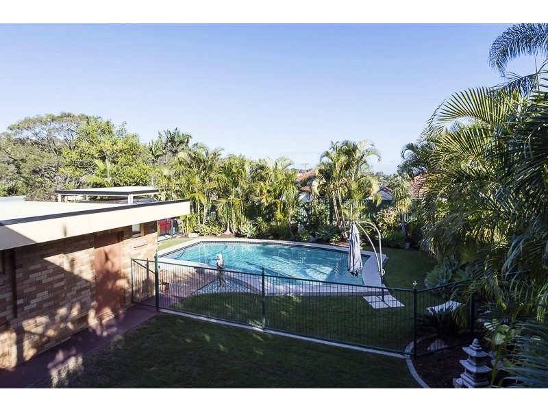 111 Beverley Hills Street, Moorooka QLD 4105