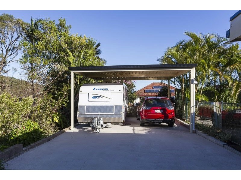 111 Beverley Hills Street, Moorooka QLD 4105