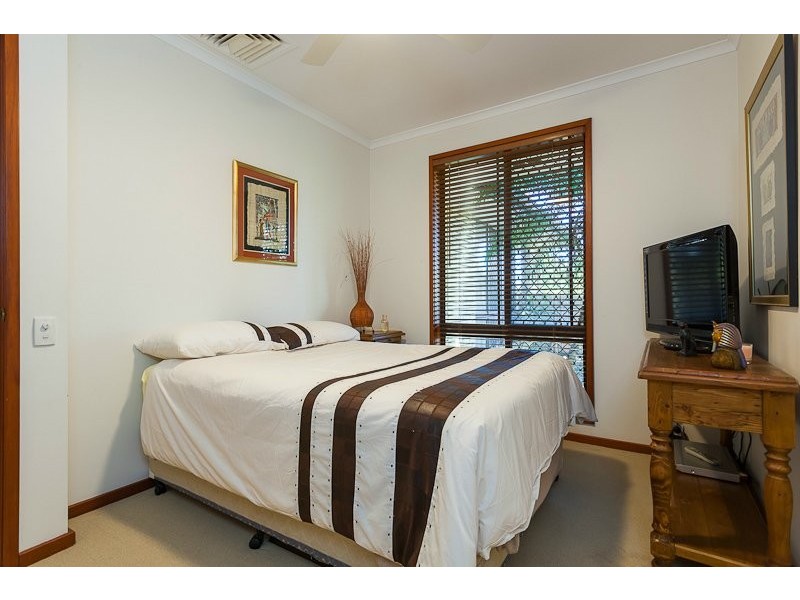 367 Pine Mountain Road, Mansfield QLD 4122