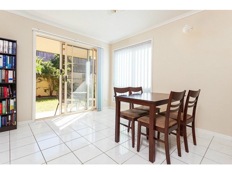 20/10 Adrian Place, Wishart QLD 4122